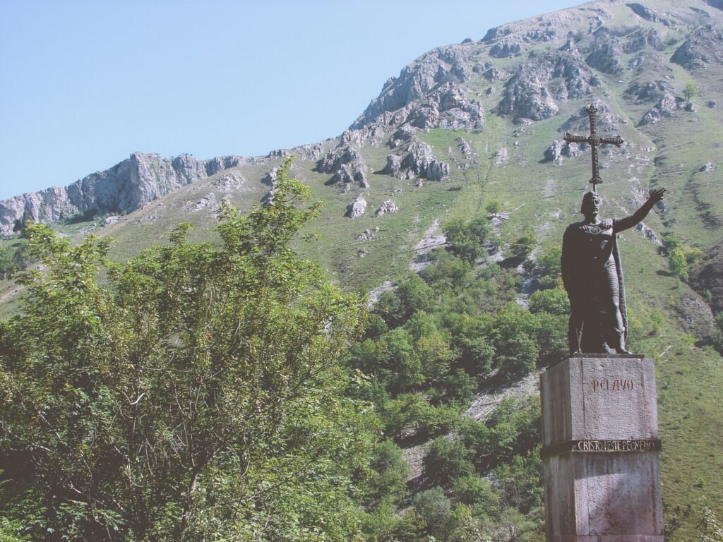 King Pelayo, Covadonga